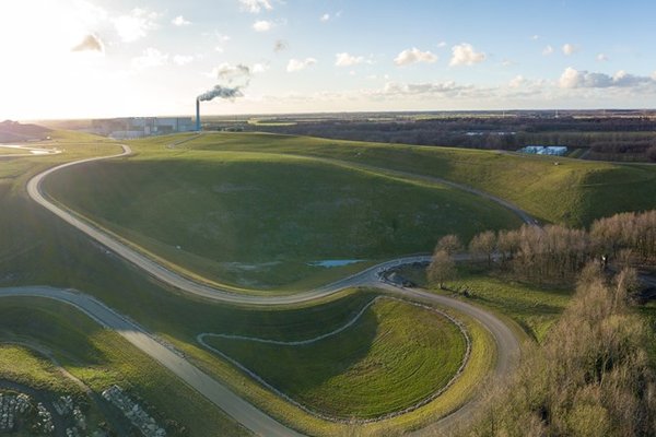 Deze-week-wordt-er-begonnen-met-de-aanleg-van-paden-op-de-VAM-berg-foto-RTV-Drenthe-Fred-van-Os.jpg 